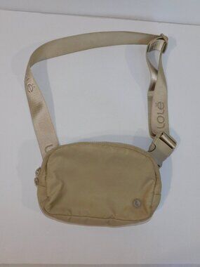 Lole Tan Champaign Soft Crossbody Waist Belt Fanny Bag Pack Adjustable